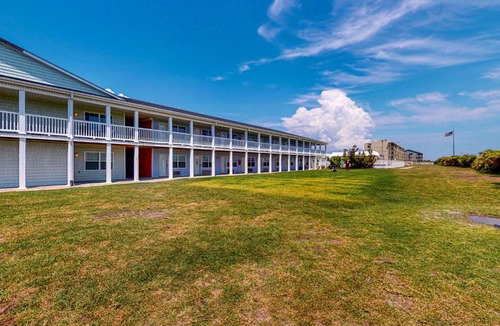 Atlantic Beach Hotel | Ocean Sands 235