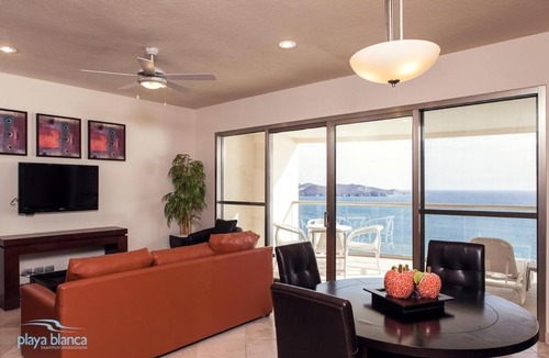 San Carlos Apartment | Ocean View Condo in Playa Blanca