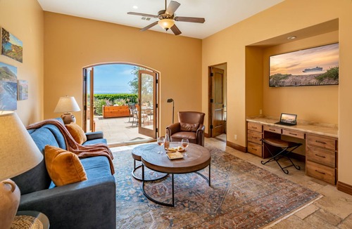 Campanil Villa | Ocean View Luxury Casita