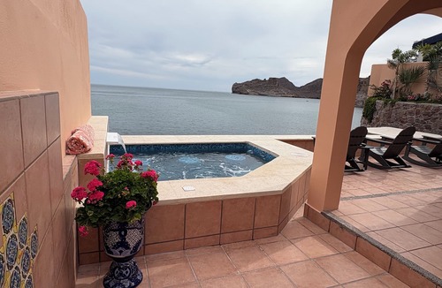 San Carlos House | OCEANFRONT - Stunning, unobstructed views!