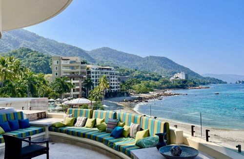 Amapas Resort | Oceanfront 3BR Penthouse, 5 Star Garza Blanca Gated Resort, 13-20Dec2025 & more!