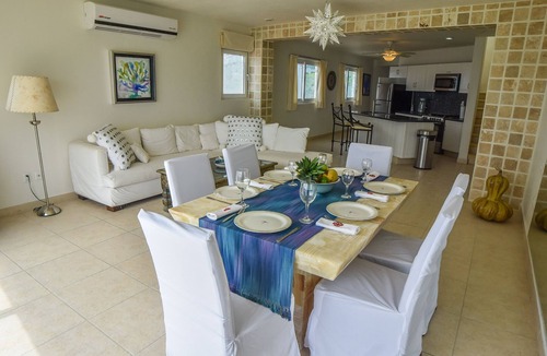 Emiliano Zapata Condo | OCEANFRONT PENTHOUSE, *BREATHTAKING VIEWS*