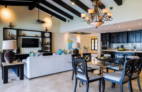 Amapas Resort | OCEANFRONT: Xmas Dec 20-27 - 3-BR PH w/wifi in a 5 star Resort in PV