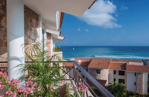 Punta de Mita Condo | OceanView PH+Chef+Concierge+Golf Cart