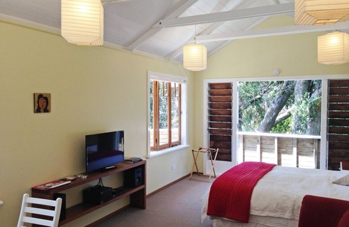 Waiotahi Apartment | Ohiwa Seascape Studios