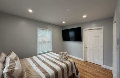 Worcester Apartment | One Bedroom Only a Block from Clark University