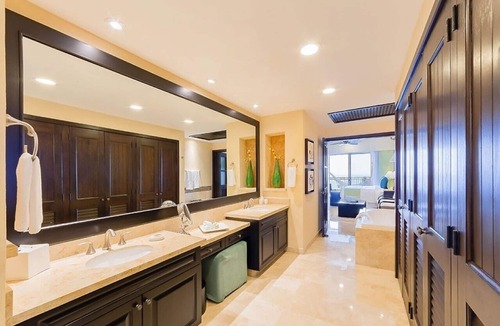 South Shore Hotel Area Apartment | One Bedroom Suite at Garza Blanca Condo Puerto Vallarta