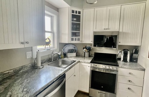 Ogunquit Condo | One bedroom third floor unit at The Lookout