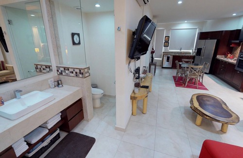 Emiliano Zapata Apartment | One Block from Basilio Badillo Street! 1BD Studio for rent in Old Town, Puerto v