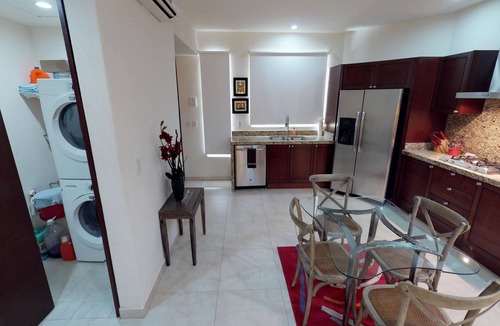 Emiliano Zapata Apartment | One Block from Basilio Badillo Street! 1BD Studio for rent in Old Town, Puerto v