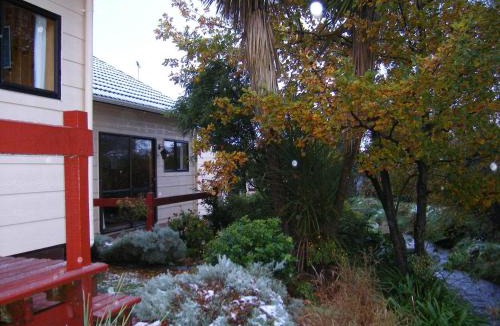 Ohakune Hotel | Ossies Motels and Chalets