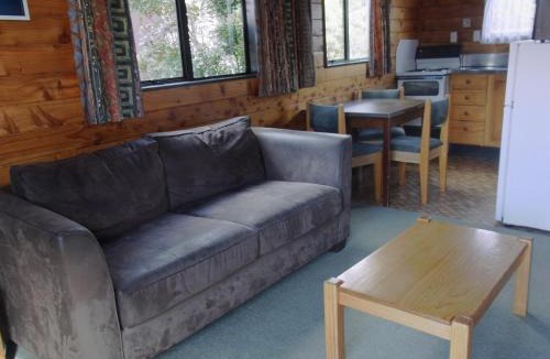 Ohakune Hotel | Ossies Motels and Chalets