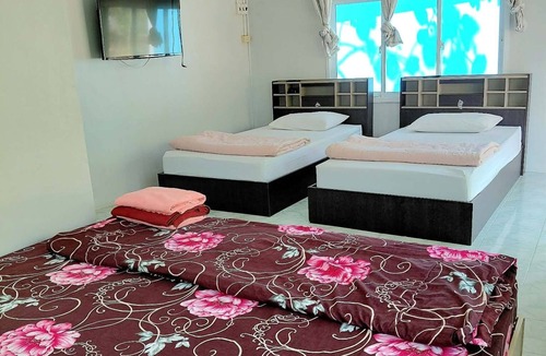 Chom Bueng House | Ozone at farm