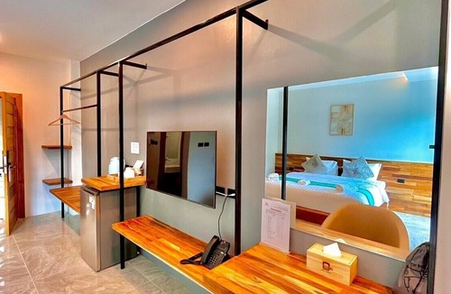 Khanom Hotel | Ozone hotel khhanom