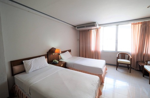 Suphan Buri Hotel | Pachara Hotel and Restaurant