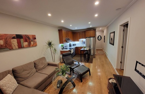 Pacific Heights Condo | Pacific Heights 2BR/1BA