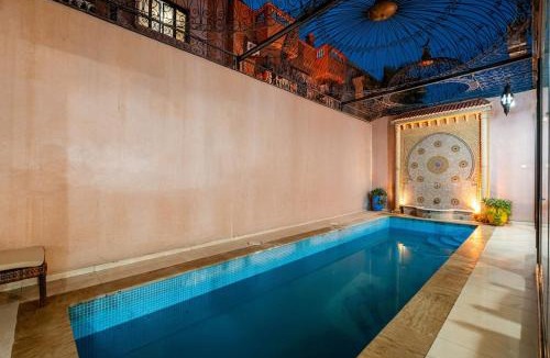 Daoudiate Villa | Palais Marrakech pool and rooftop