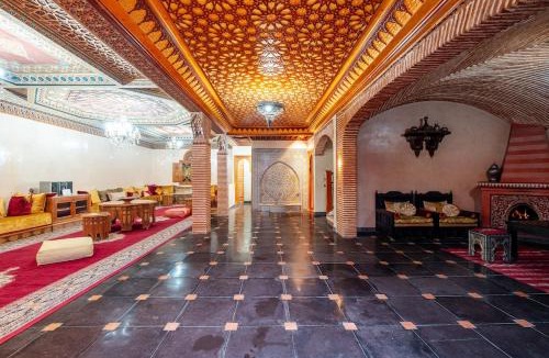 Daoudiate Villa | Palais Marrakech pool and rooftop