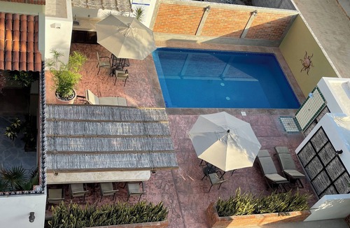 Esterito Condo | PalmyraLaPaz is a 2-bed OceanView Condo in Col Esterito, 3 blocks to the Malecon