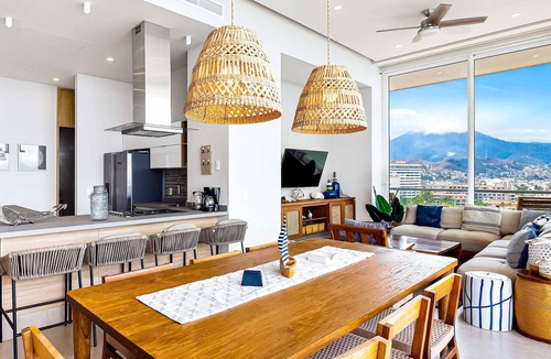 Las Glorias Apartment | Panoramic Hot Tub Oceanview Luxury 4BR Penthouse