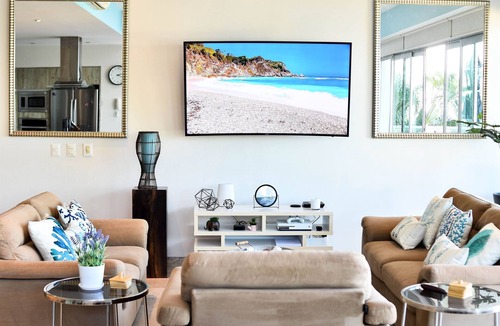 Bucerias Condo | Paradise Awaits! Upscale Bucerias Beach Condo