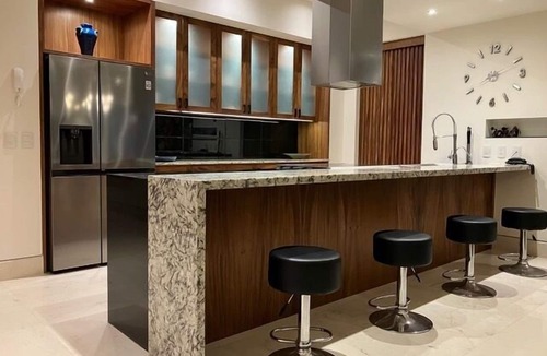 South Shore Hotel Area Condo | Paramount Bay - Paramount Chickie 805B 3BD Condo for rent in Amapas, Puerto vall
