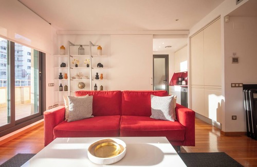 Eixample Apartment | PdG15 Suite Divina | Private Terrace | Paseo de Gracia | Plaza Catalunya