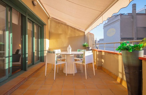 Eixample Apartment | PdG15 Suite Divina | Private Terrace | Paseo de Gracia | Plaza Catalunya
