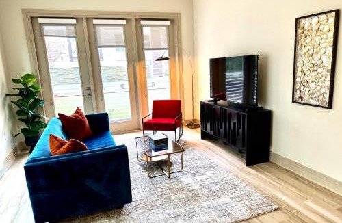 Addison Apartment | Peaceful Luxury Getaway in Dallas TX