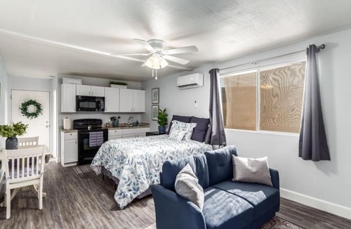 Tempe Apartment | Peaceful Studio in Tempe with Parking and Huge Backyard