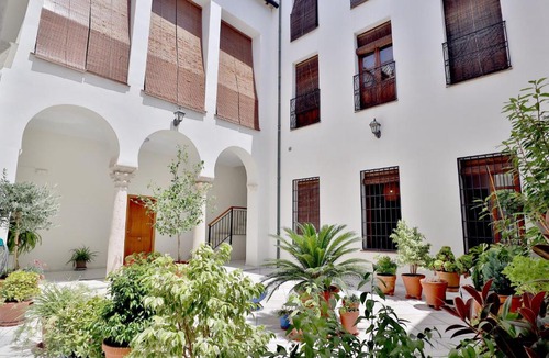 Distrito Centro Apartment | Pedro Lopez Free Parking Cordoba Center