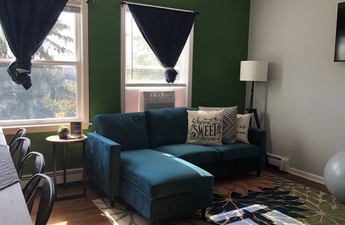 Peekskill House | Peekskill 100%Walkable NYC 50mins Car & Train West Point 15mins RT6 9 202 2mins