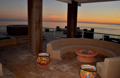 Puerto Penasco Condo | Penthouse - 5BDR/5 1/2BA, 8,800 SF Hacienda, over 8,800 SF, NEW LOWER RATES!