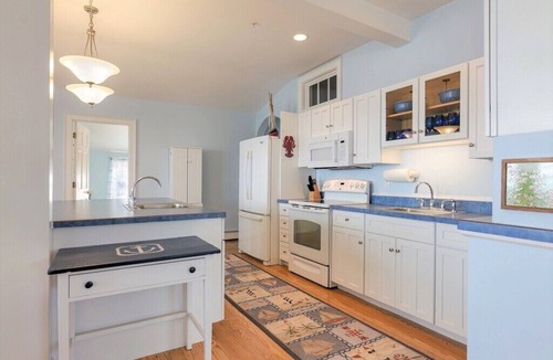 Lincolnville Apartment | Penthouse - Private Balconies - Beach and Water Views