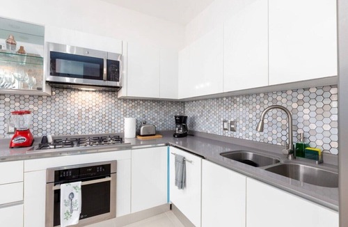 Emiliano Zapata Apartment | Perfect, freshly decorated one bedroom Loft 268!