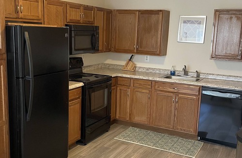 Prince Frederick Apartment | Perfect nice basement apartment for travel workers with all essentials provided!