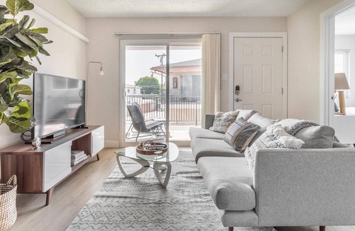 Torrance Apartment | Pet-Friendly 3BR Apartment in Sunny Torrance