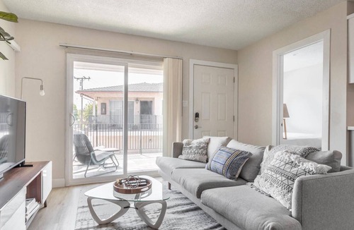 Torrance Apartment | Pet-Friendly 3BR Apartment in Sunny Torrance
