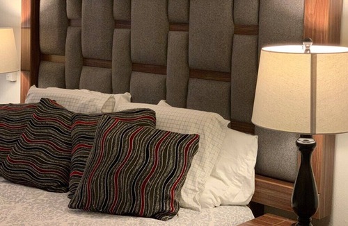 Valle Dorado Apartment | Pet-friendly | BBQ | Pool | 10min awat from beach