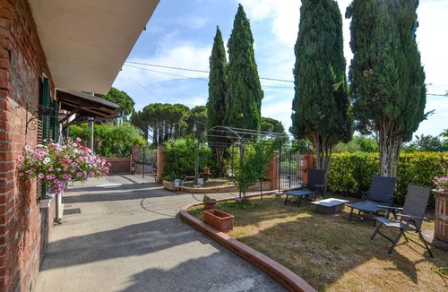 Santarello House | Pet friendly home in Sinalunga