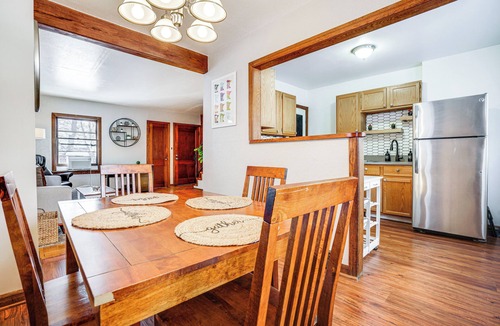 St. Anthony Park House | Pet-Friendly Saint Paul Home w/Shared Yard!