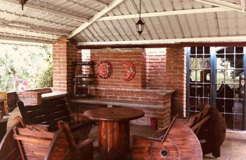 San Salvador House | Petit