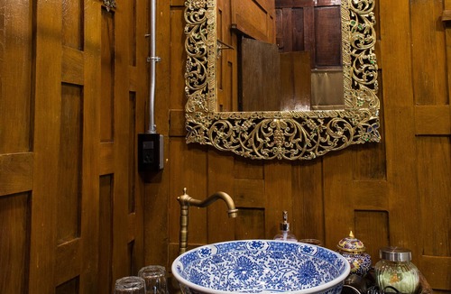 Phu Khao Thong House | Phuttal Residence