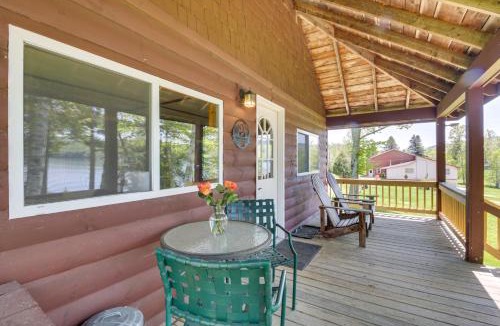 Rangeley House | Picturesque Maine Getaway with Lake Access!