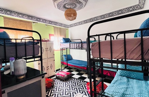 Assouel Hostel | Pikala Hostel