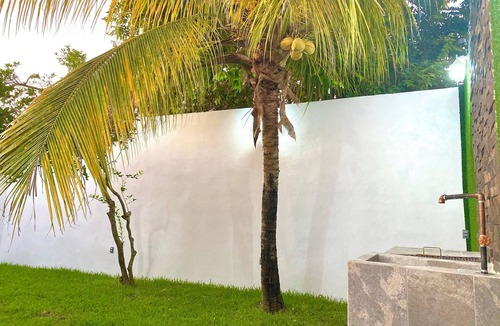 Tecolutla Municipality House | Pink Oueilhe Vacation Home