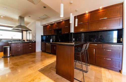 La Paz Condo | Playa de La Paz - luxury 2 bedroom condo ocean front