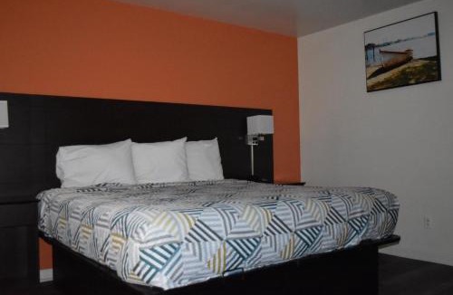 Terryville Hotel | PLYMOUTH MOTOR LODGE