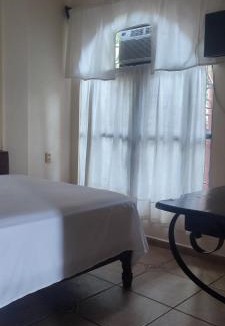 Catemaco Hotel | Posada Bugambilias