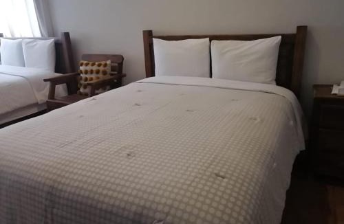 Del Cerrillo Bed & Breakfast | Posada Sancris